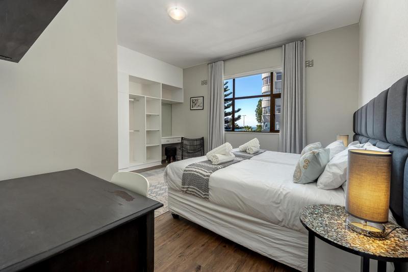 To Let 2 Bedroom Property for Rent in Sea Point Western Cape